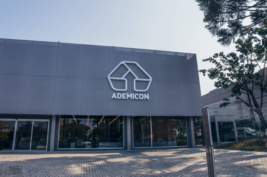 Ademicon expande rede com 22 novas unidades e atinge 310 lojas em contexto de Mercado Imobiliário