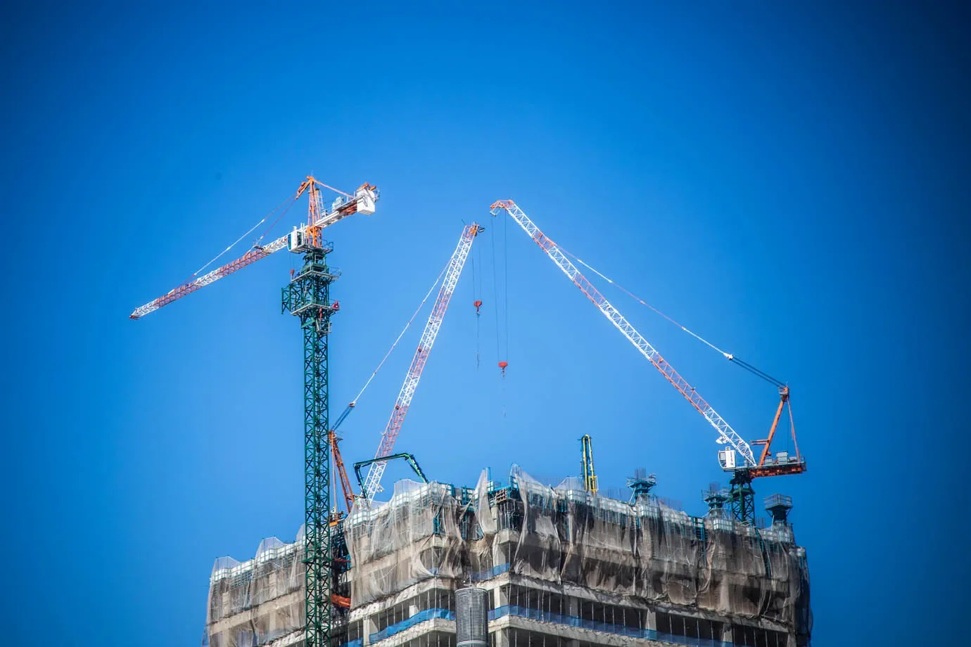 Intenção de compra de imóveis atinge 49% no Brasil em 2026 em contexto de Mercado Imobiliário