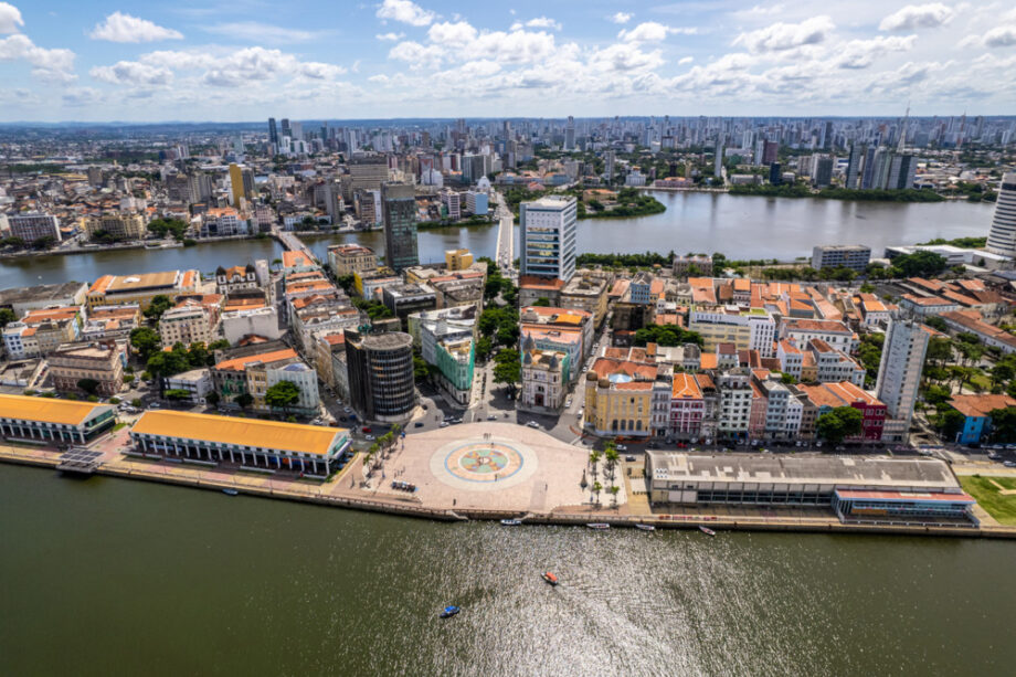 Recife acelera vendas de imóveis e aposta em PPP de habitação social em contexto de Mercado Imobiliário