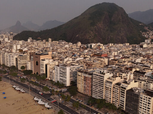 Aluguel de curta duração profissionaliza gestão imobiliária no Rio em contexto de Mercado Imobiliário