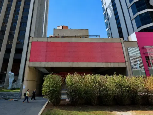 Antigas agências bancárias são transformadas em academias de ginástica em contexto de Mercado Imobiliário