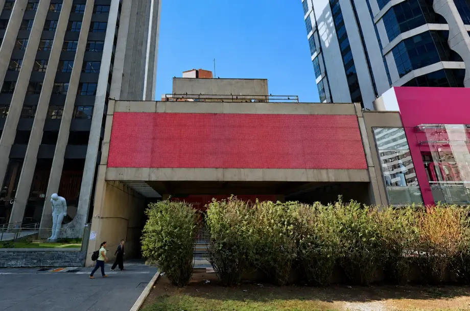 Antigas agências bancárias são transformadas em academias de ginástica em contexto de Mercado Imobiliário