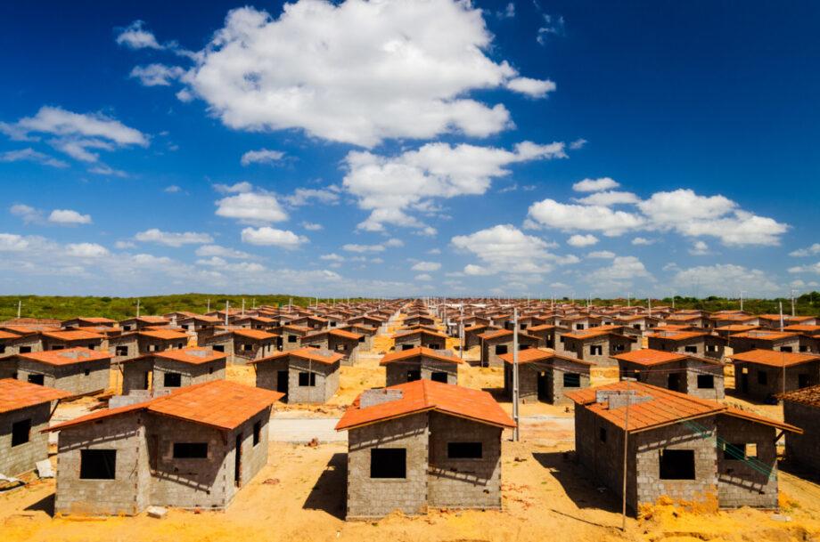 Bloqueio orçamentário impacta Fundo de Arrendamento Residencial do MCMV em contexto de Mercado Imobiliário