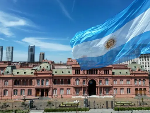 Buenos Aires supera Vale do Silício em custo de escritórios AAA em contexto de Mercado Imobiliário