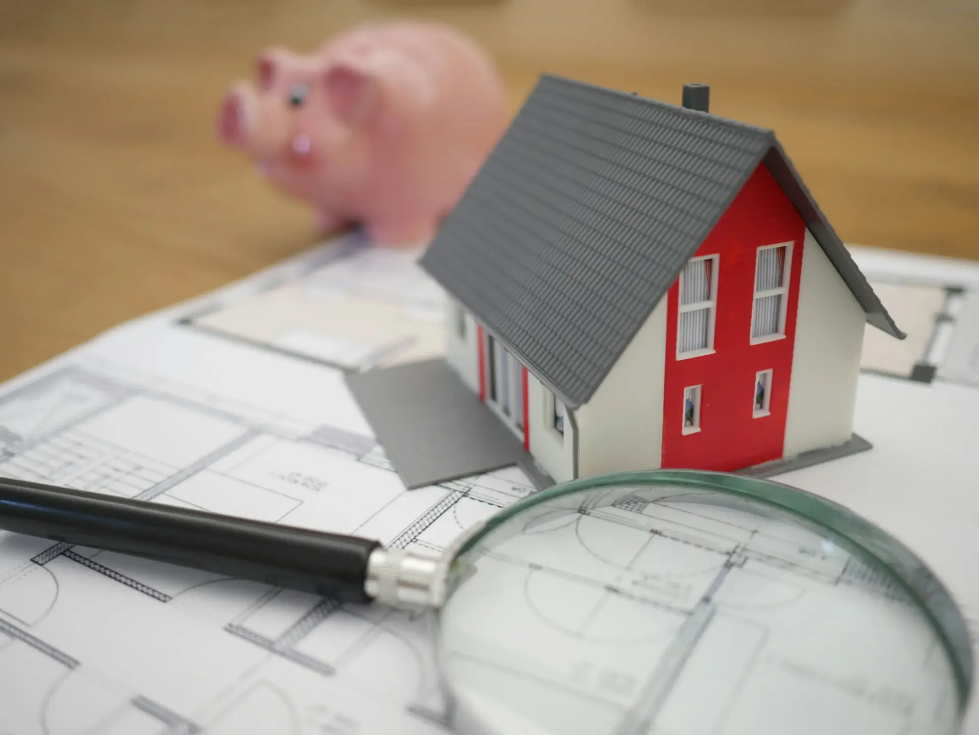 Financiamento imobiliário: queda da Selic não reduz juros de imediato em contexto de Mercado Imobiliário