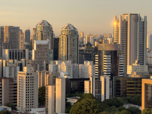Preço do metro quadrado no aluguel residencial supera inflação em contexto de Mercado Imobiliário