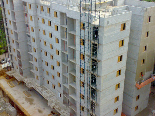 São Paulo registra 317 mil apartamentos em construção com força do MCMV em contexto de Mercado Imobiliário